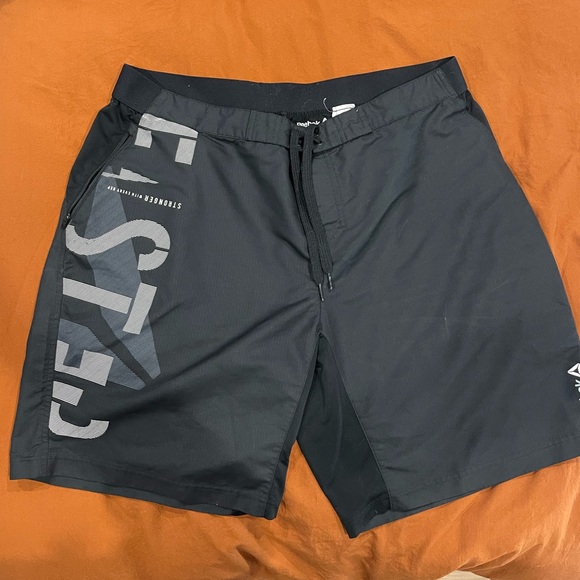 Men’s Reebok CrossFit shorts - Picture 1 of 4